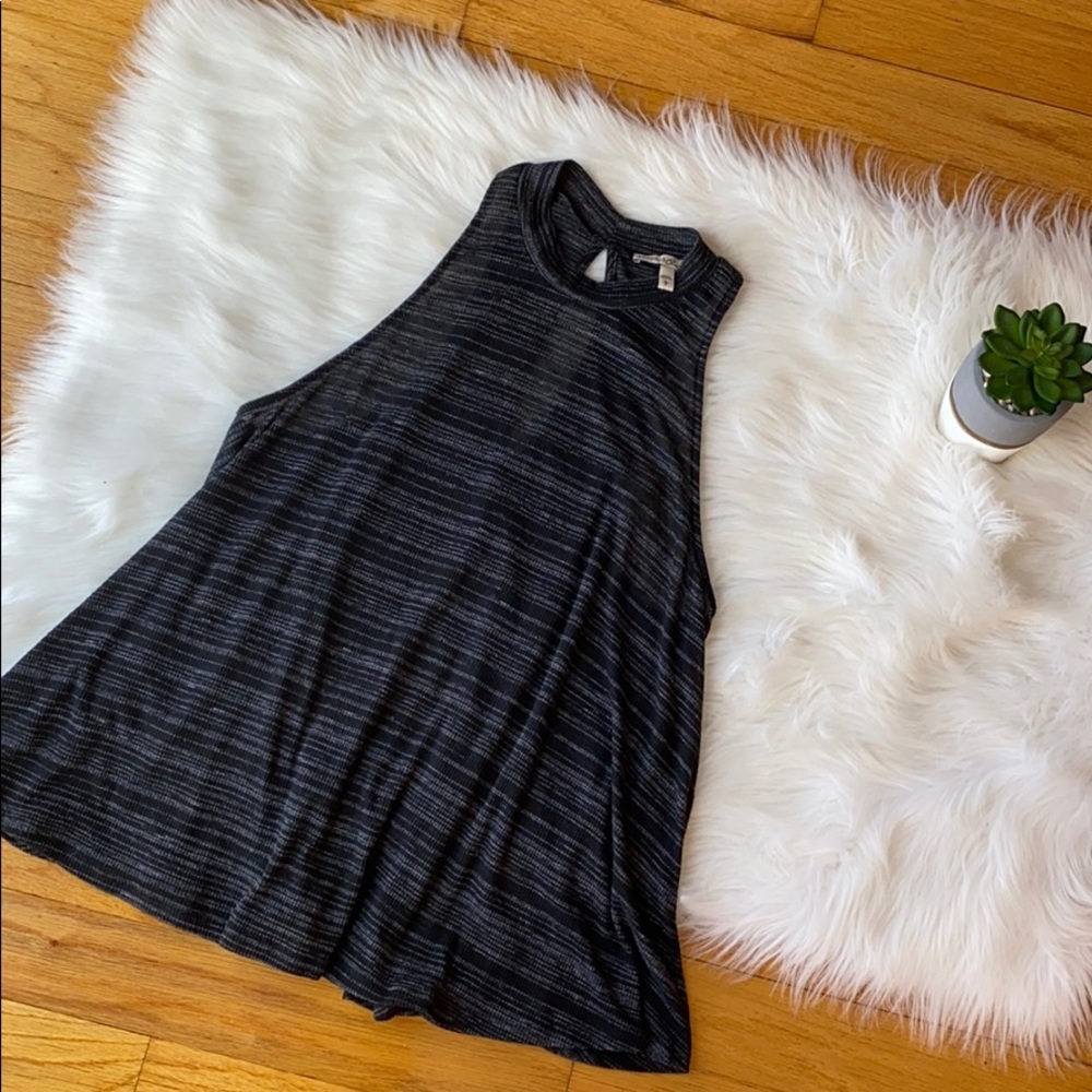 Express key hole tank top
